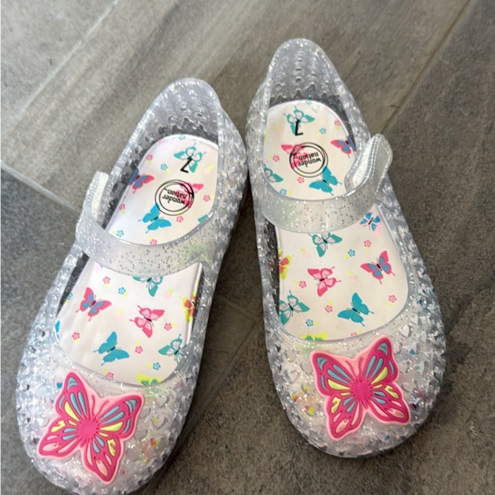 Wonder Nation Silver Pink Sandals with Floral Design